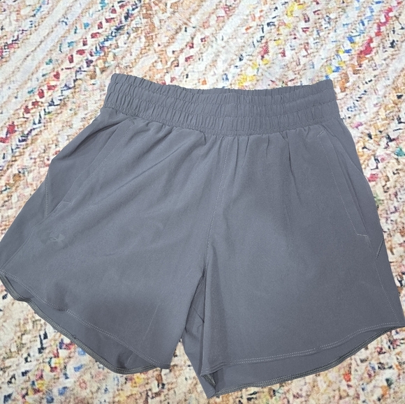 Under Armour Pants - Under Armour Gray Women's Shorts
